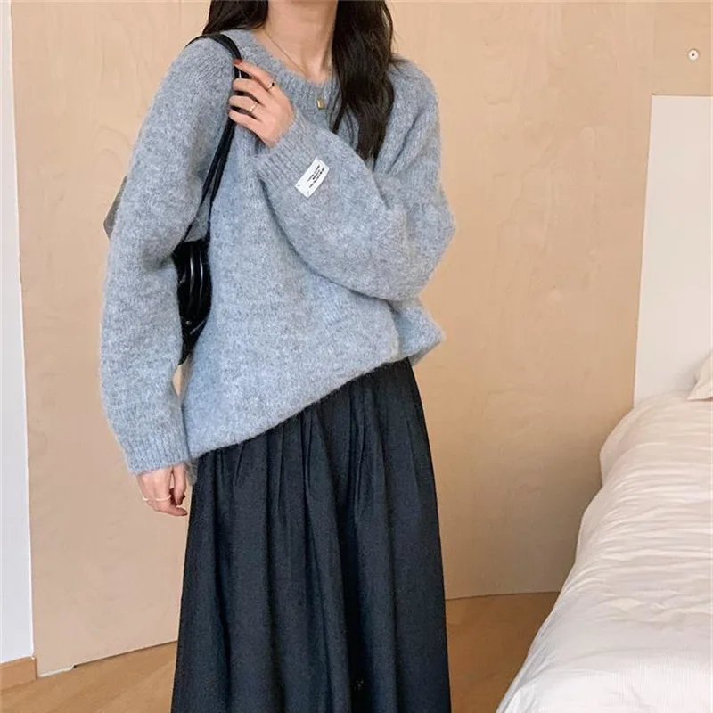 

2025 Autumn/Winter Fashion Series New Women's Sweater Elegant Knitted Retro Thick Warm Loose Round Neck Long Sleeve Hoodie
