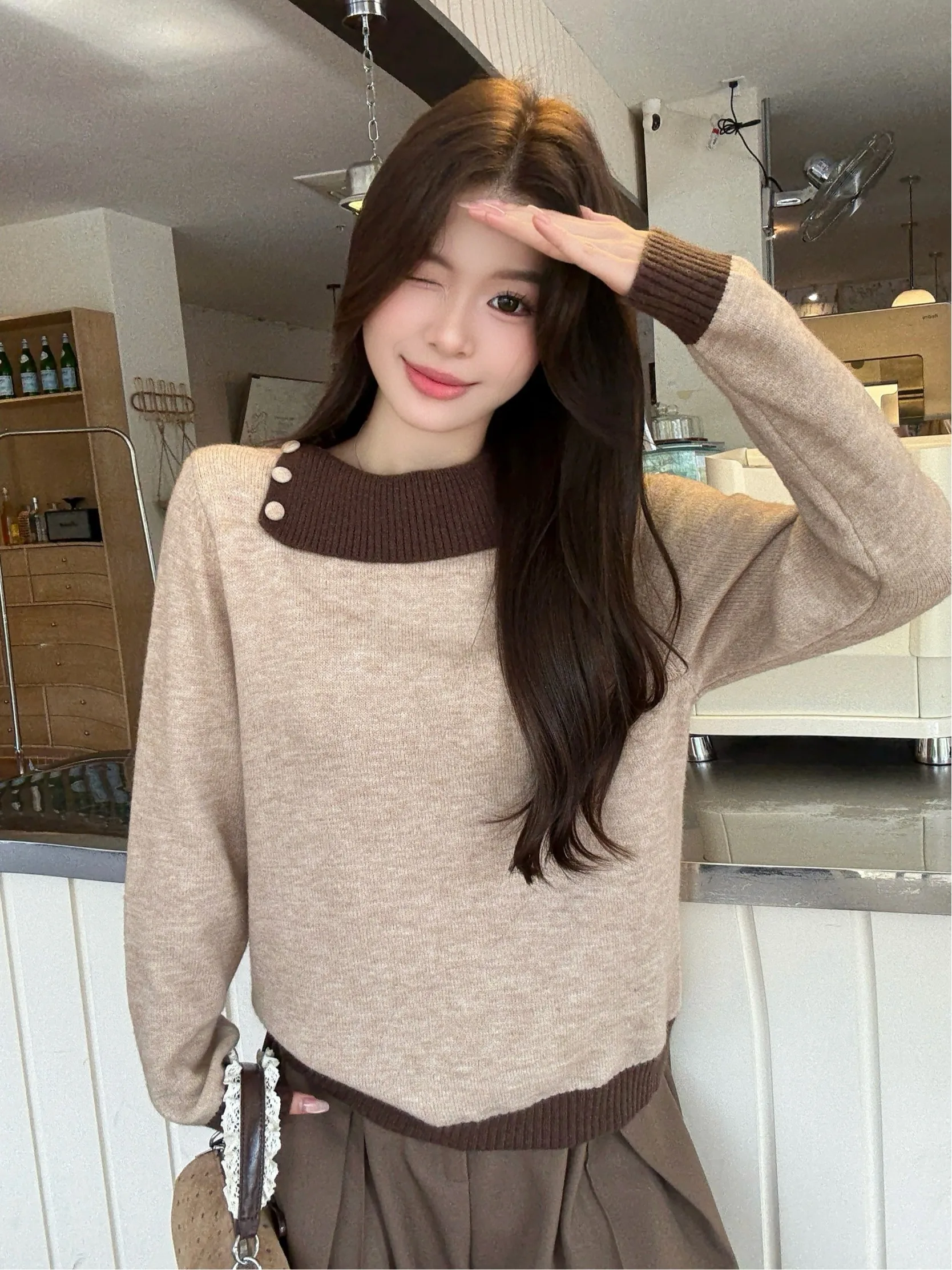 

plus Size Fashionable Color Block Long Sleeve Knitted Sweater Women's Loose Slimming Design Autumn Winter New Style Knitwear