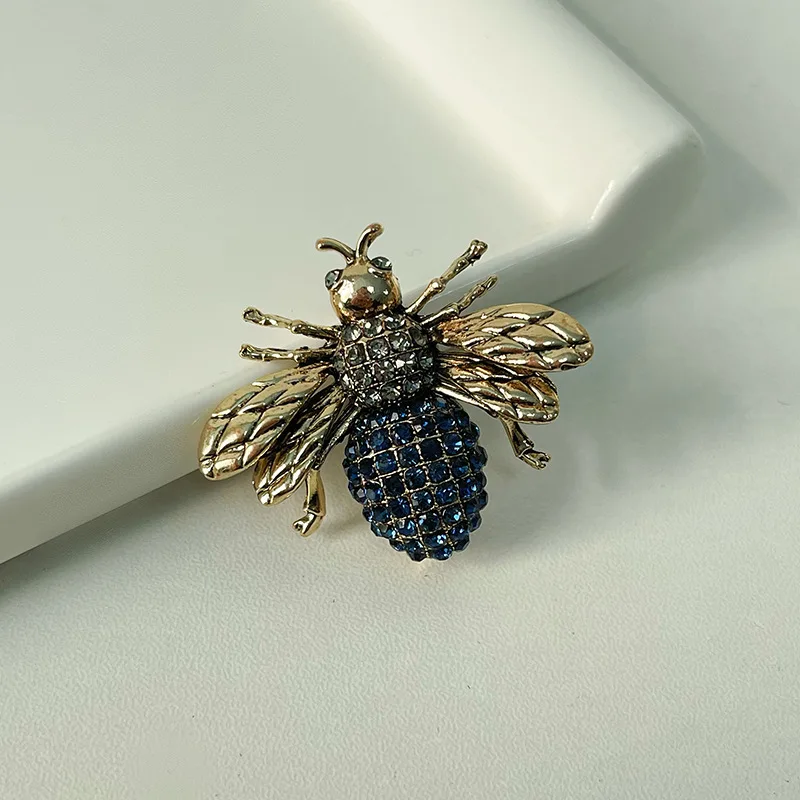 Luxe grote vintage dames meisjes kristallen bij broche speld mode elegante dame prachtige insecten strass badges cadeau's