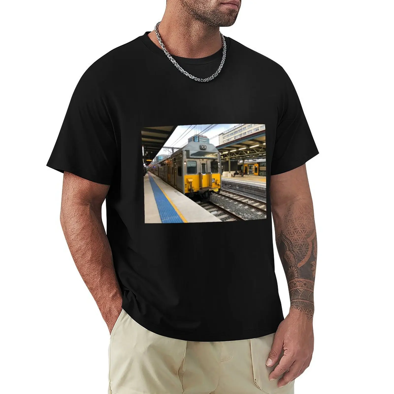 Sydney Trains K Set at Central Station T-Shirt Gym Exercise Short Sleeve T-Shirt