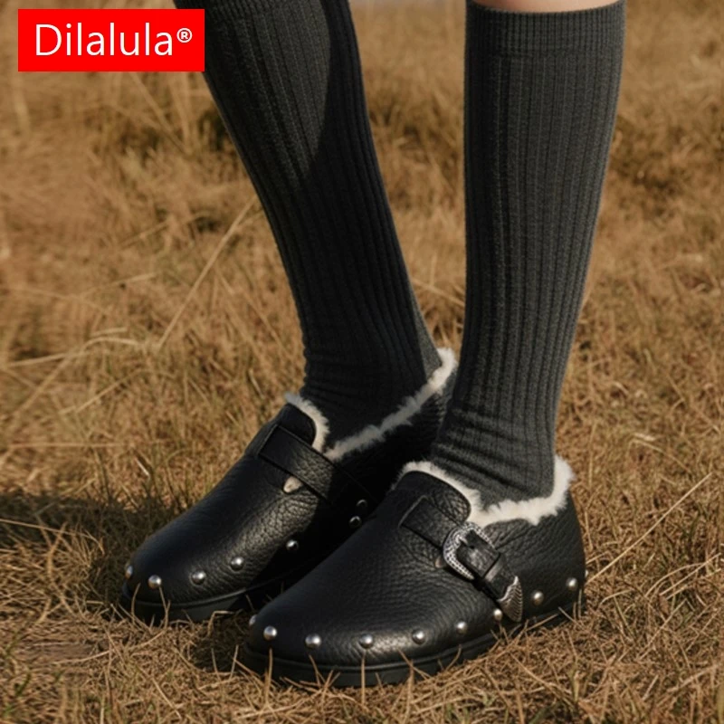 

Dilalula 2026 Genuine Sheepskin Leather Women Rivets Wool Pumps Med Increased Heels Winter Causual Warm Pumps For Young Ladies