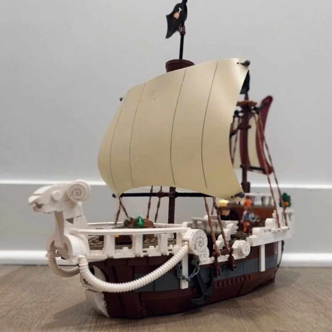 2025 جديد في المخزون مغامرة فيلم المراكب الشراعية السفينة القراصنة مرح اللبنات الطوب عيد الميلاد اللعب الهدايا 75639