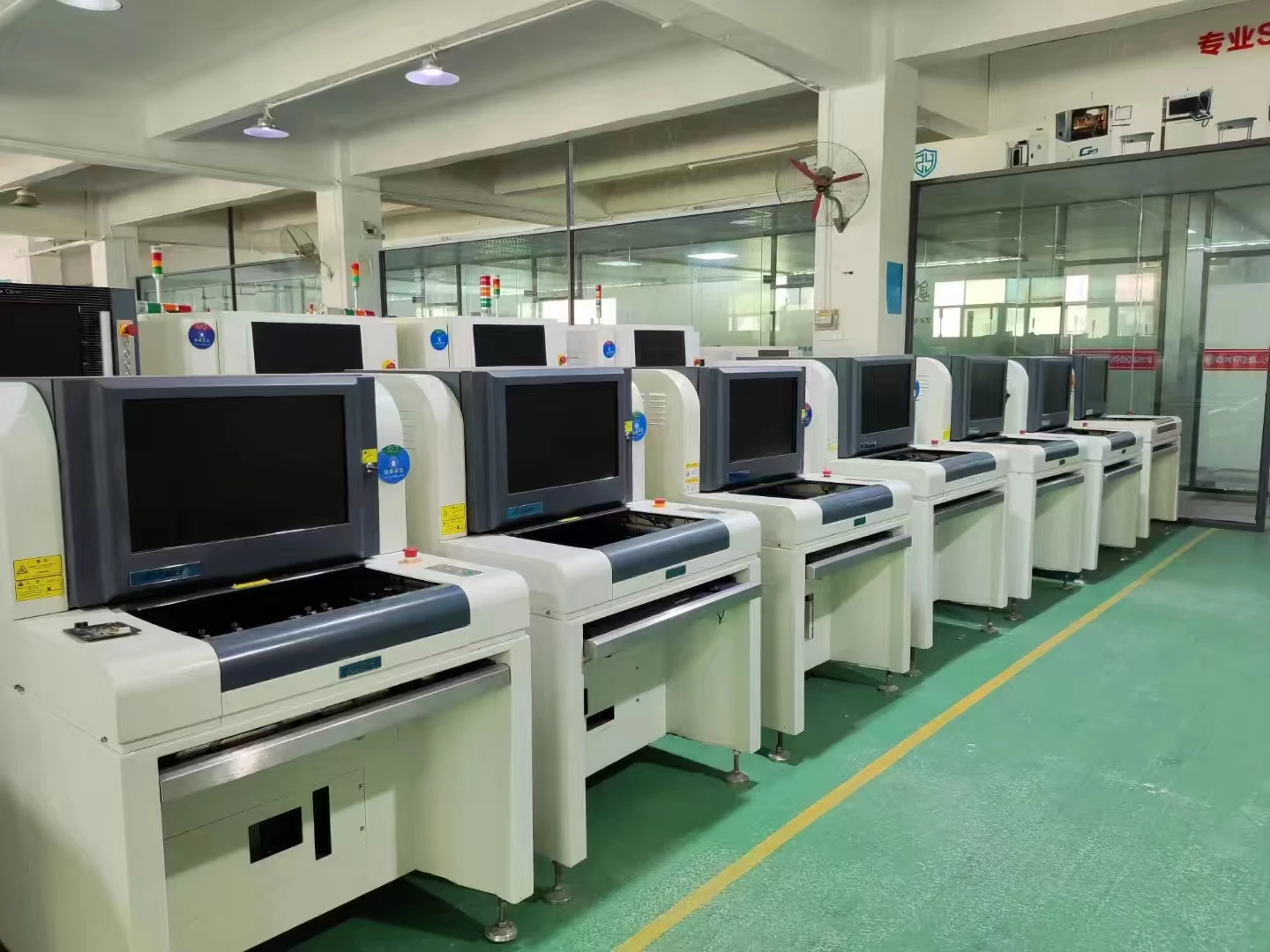 ZW-500Offline SMT الجمعية AOI آلة التفتيش البصري التلقائي معدات عالية الدقة عالية السرعة PCB خط لحام عيب