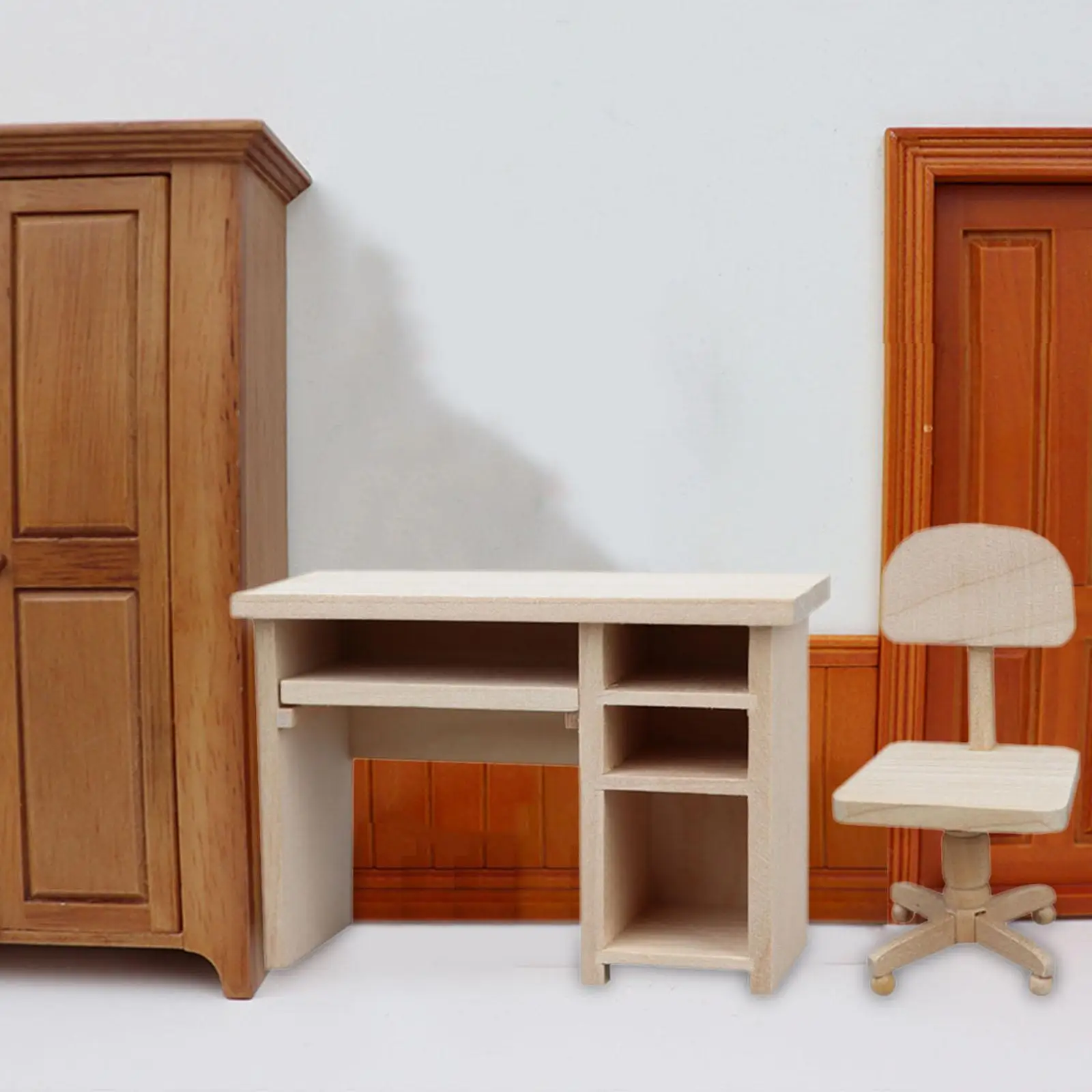 

Handcrafted Mini Office Desk and Chair Set for Dollhouses - Exquisite Toy Furniture for Pretend Play