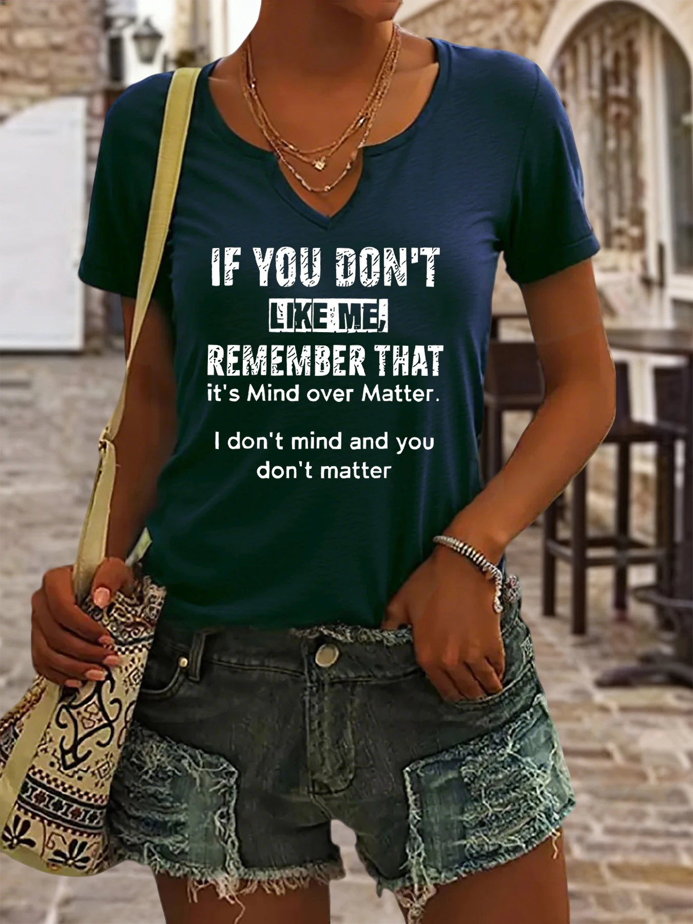 Damen Sommer-T-Shirt mit V-Ausschnitt und kurzen Ärmeln, frecher Aufdruck mit dem Zitat „If You Don't Like Me“, Lässiges Mode-Oberteil mit Haltungsaussage – Detail 5