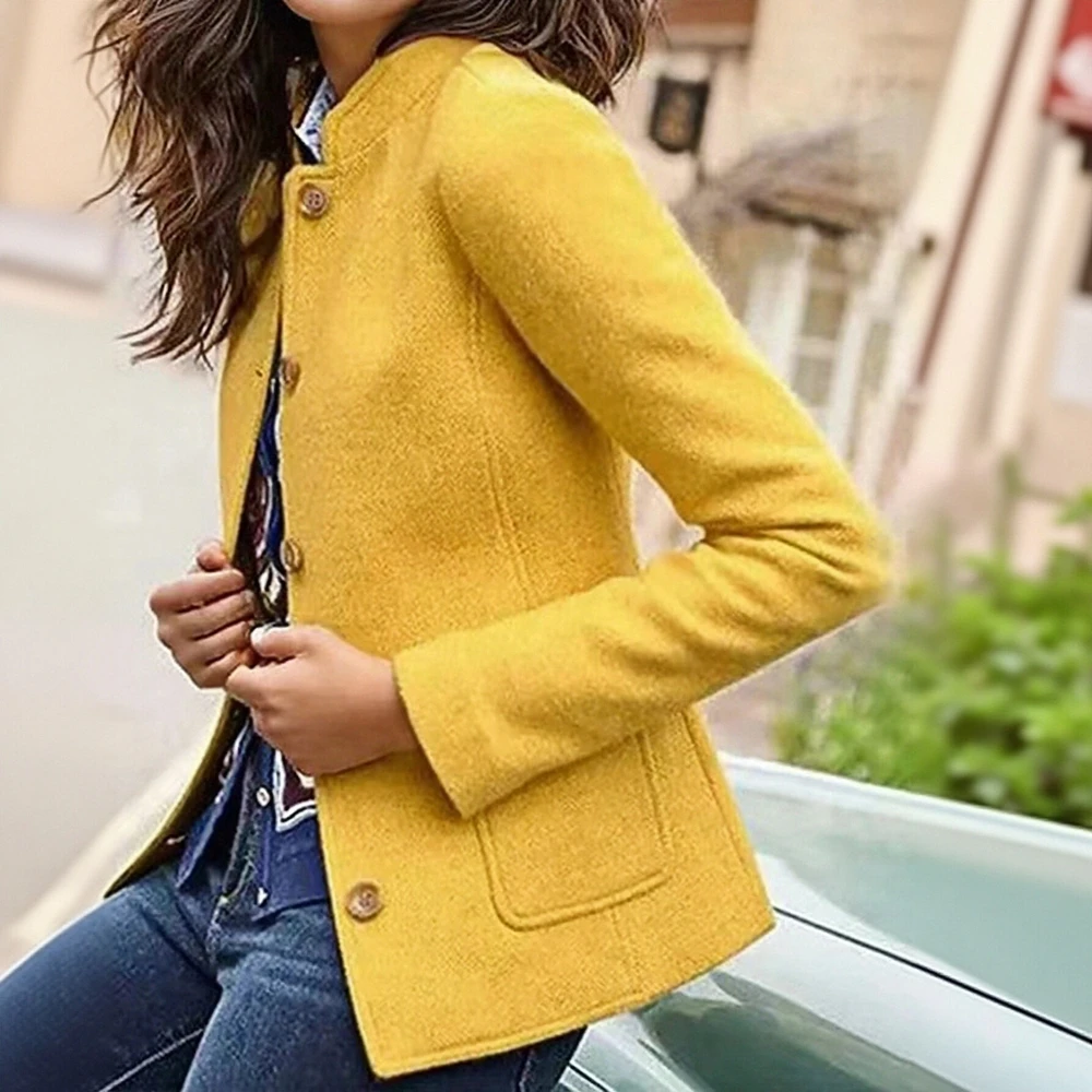 เสื้อเบลเซอร์ลำลองสำหรับผู้หญิง สไตล์ลำลองประจำวัน สำหรับฤดูใบไม้ร่วงและฤดูหนาว กระดุมแถวเดียว แขนยาว คอจีน สไตล์สาวออฟฟิศ