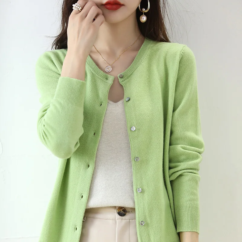 Fruit green