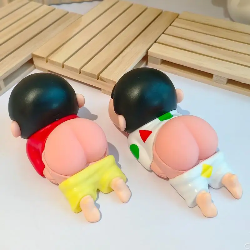 

2Pcs Crayon Shin-Chan Action Figure Car Cake Baking Ornaments Kawaii Doll Collectible Model Car Decor Desktop Decoration Toy