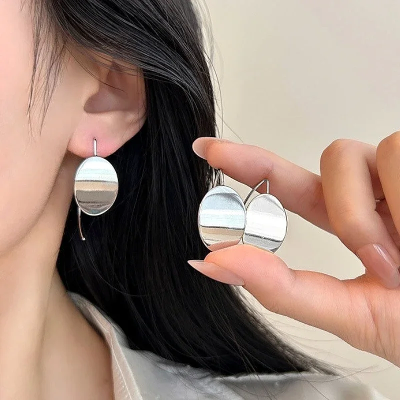 أقراط هندسية بيضاوية الشكل من الفضة التبتية للنساء مجوهرات عصرية وإكسسوارات شخصية بسيطة