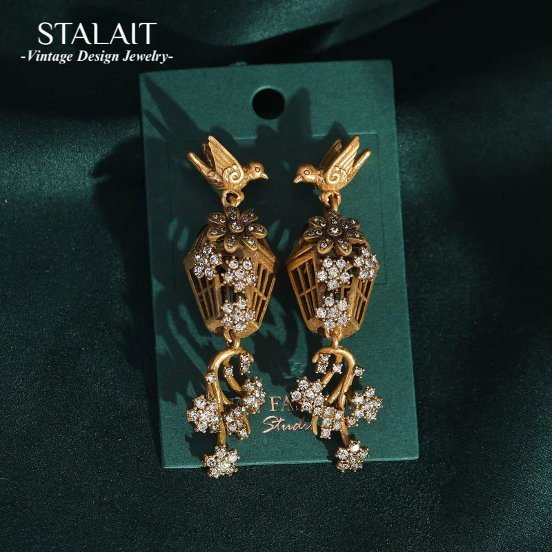 

Vintage Rhinestones Inlay Hollow Bird Cage Drop Earrings for Women Dangle Ear Ring with Leaf Luxury Accessories Trending Jewelry