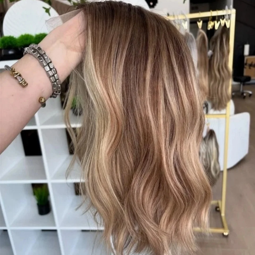 

Модные объемные волны Синтетические кружевные фронтальные парики Длинные медово-коричневые парики Женские модные женские парики на распродаже Ежедневное использование для вечеринок