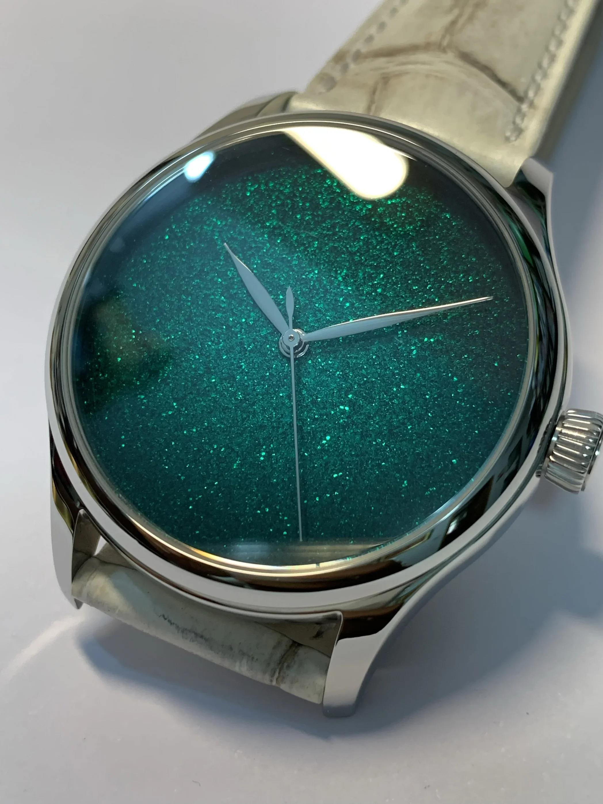 Рисунок 2 - Индивидуальный ремешок из крокодиловой