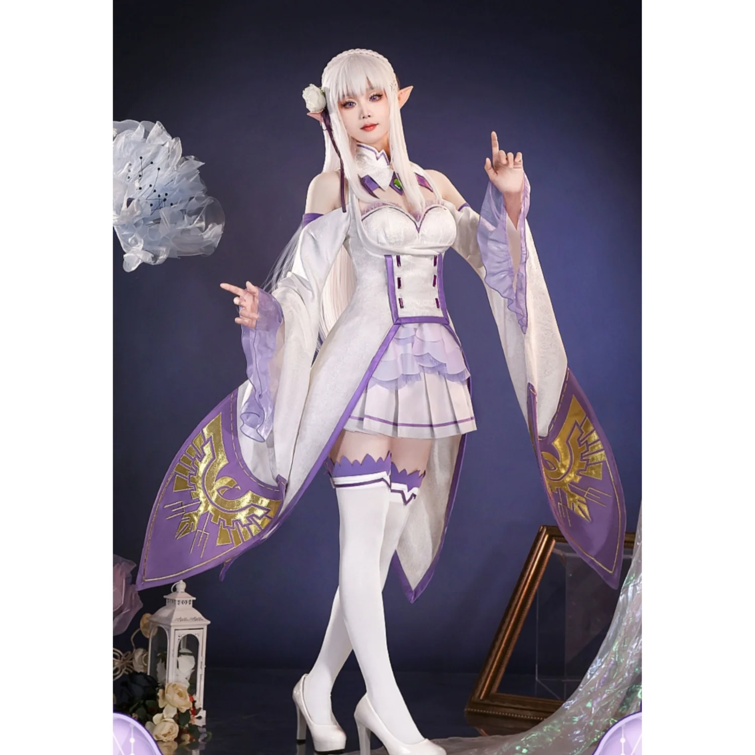 جديد في المخزون أزياء إميليا التأثيرية للهالوين وعيد الميلاد وحفلات لعب الأدوار الهزلية S-XL عالم مختلف من صفر إميريا