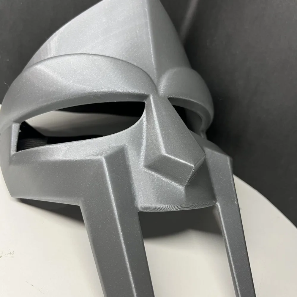 Рисунок 4 - MF DOOM Spartan Маска Ретро Хип-Хоп