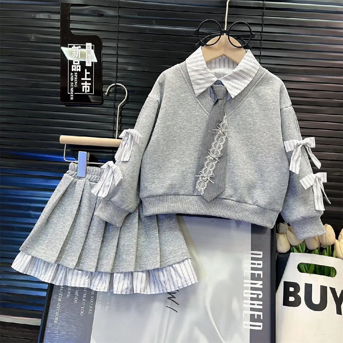 Girls' Set Spring and Autumn New Style CUHK Children's College Style Bow Fake Two Piece Splicing Hoodie Skirt Two Piece Set