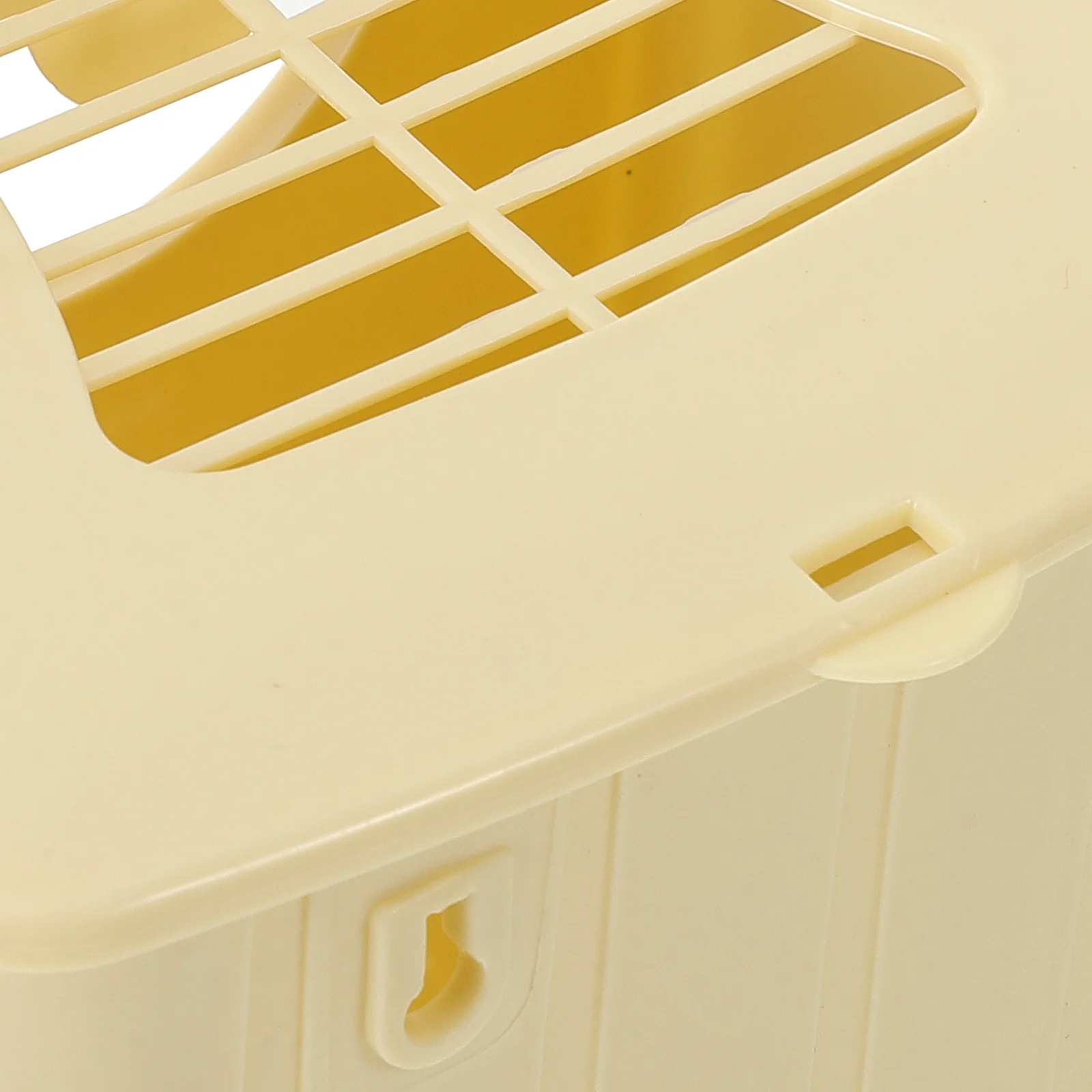 

3Pcs Plastic Bird Nesting Box Heavy Duty Hanging Bird Breeding House for Parrots Finches Safe Roosting and Mating Environment