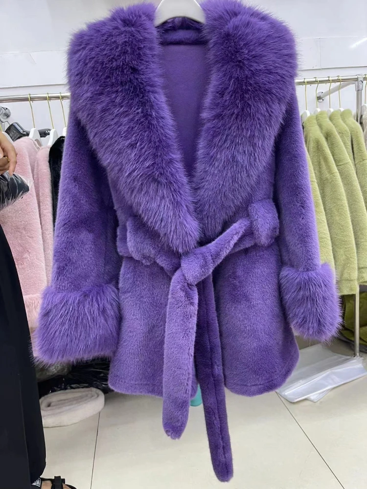 Luxury High Quality New Large Fur Collar Fur Coat Belt Slim Jacket Women Winter Warm Eco-Friendly Mink Fox Fur Coat Premium Tops