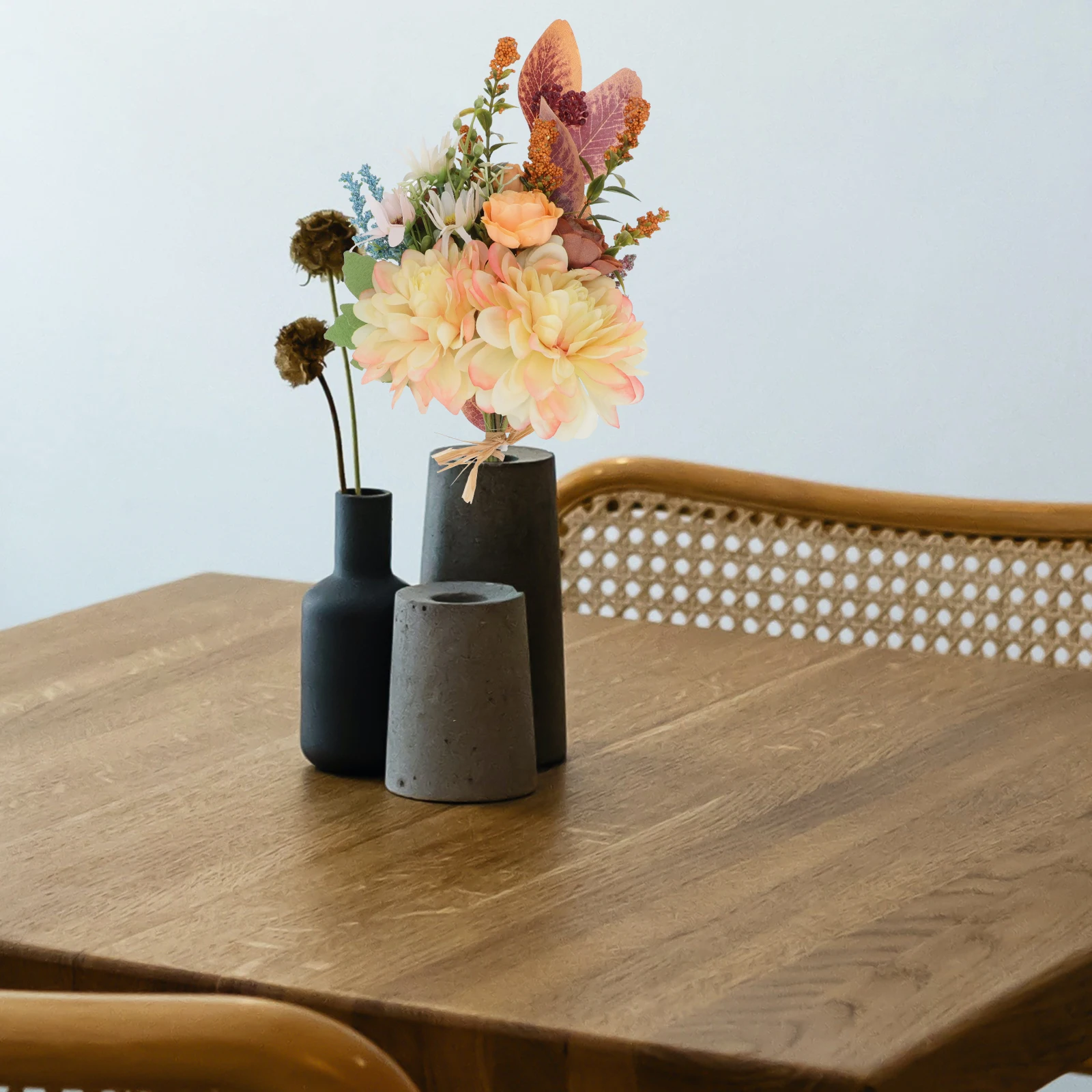 

Artificial Bouquet Plastic Flowers Home Decor Stylish nament Blooming Wedding Photography Props Graduation