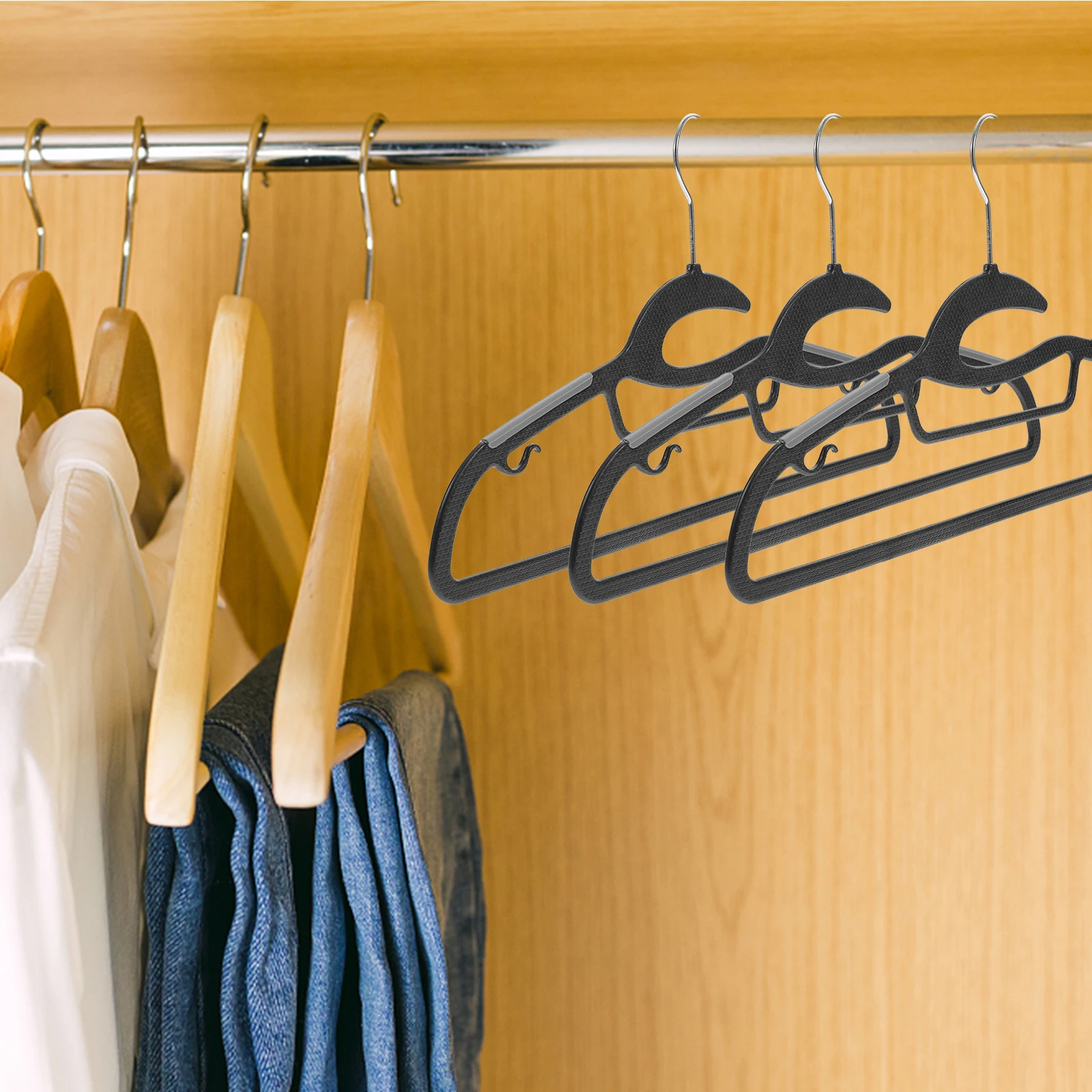 

10Pcs Non Slip Clothes Hangers Extra Wide Plastic Thick Hangers Heavy Duty Organize Wardrobe Space Saver Clothes Hanger
