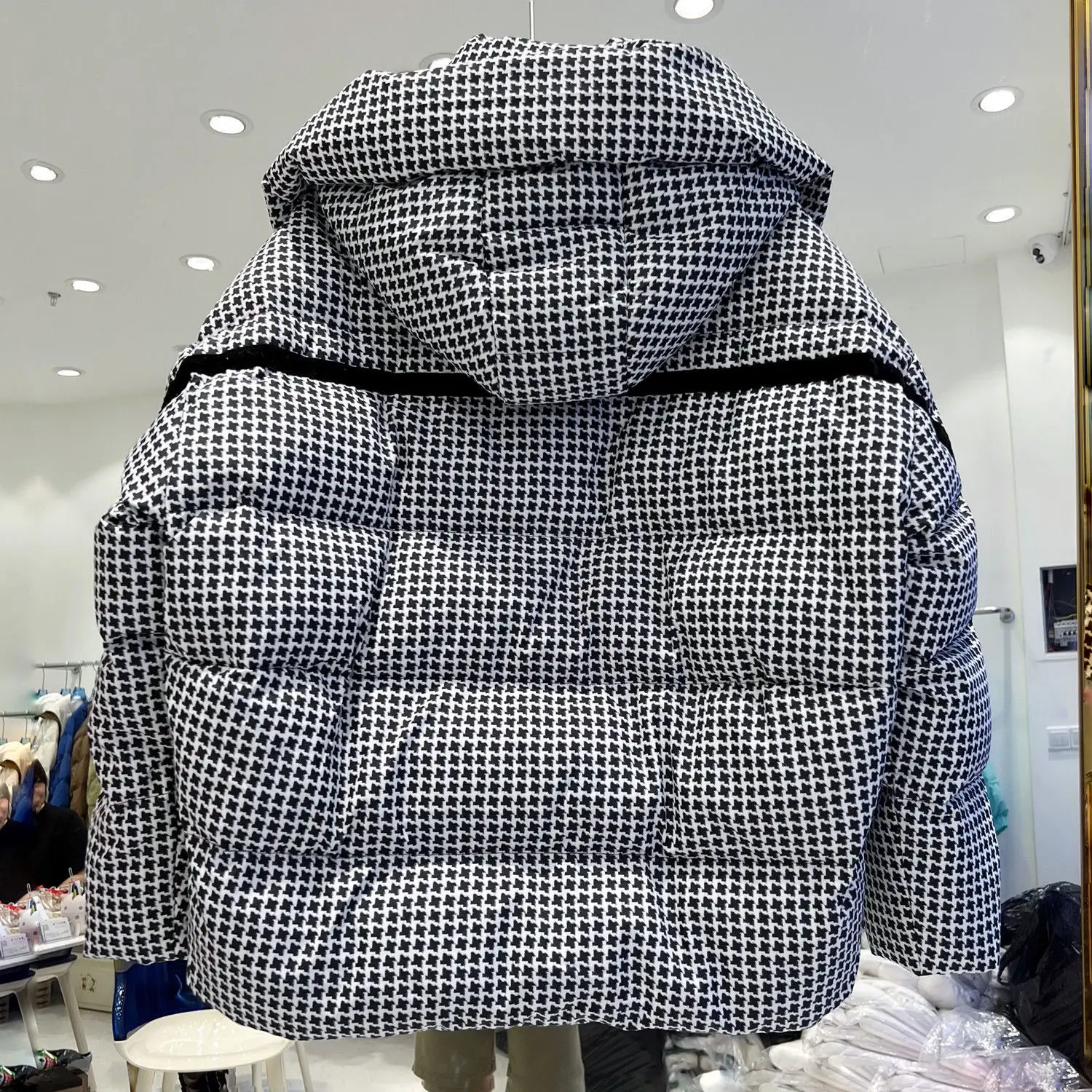 Black White Checkered Thicken Hooded Down Jacket Fashion Patchwork Loose Casual Down Jacket 2023 Women's Office Lady Down Jacket