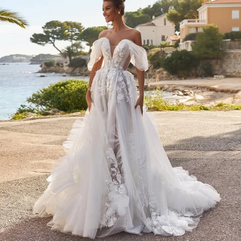 

Customized ivory Ball Gown Royal Wedding Dresses Long tail Lace ruffle sequin applique 3D flower Made Robe De