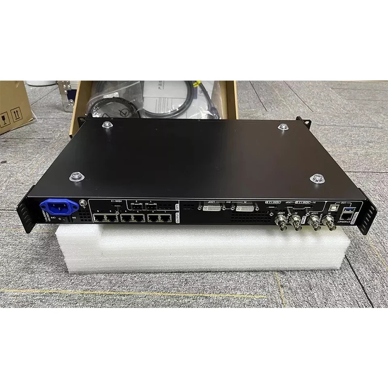 وحدة تحكم أصلية HD Novastar VX600 معالج فيديو LED ذو معدل تحديث عالي معدل 3.9 مليون بكسل يدعم شاشة الإيجار #4