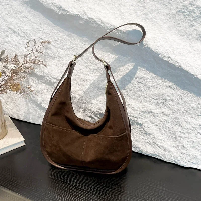

Solid Color Nylon 2025 High Quality Crossbody Bags Soft Trendy Commuting Shoulder Bags Zipper Simple Fashionable Handbag