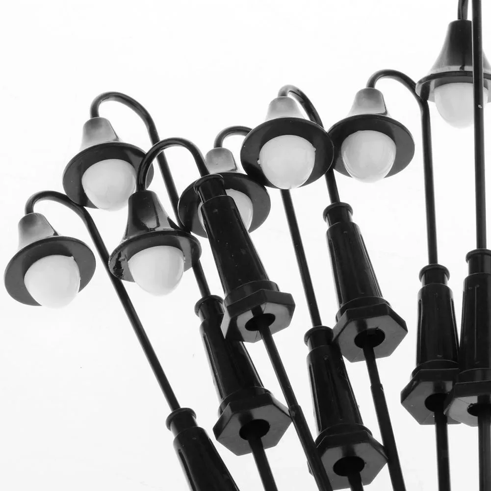 HO For TT Scale LED Street Light Posts 1:100 for Model Railways Warm White Illumination Compatible with 9V to 18V Power Sources