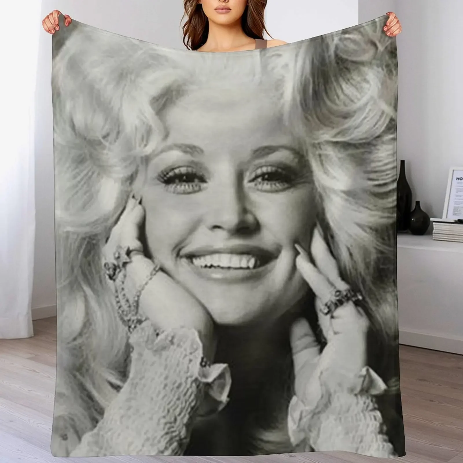 

dolly parton - beautiful retro Throw Blanket halloween Winter beds Blankets