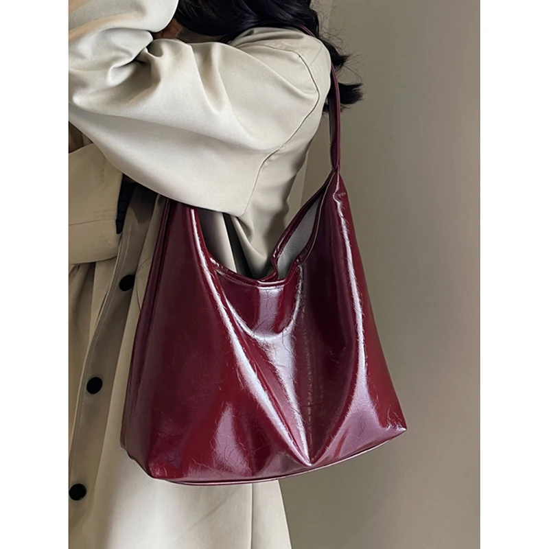 Korean Vintage Tote Bag Women\'s 2024 New High-grade Sense Simple Soft Leather Commute Underarm Bag Large Capacity Shoulder Bag