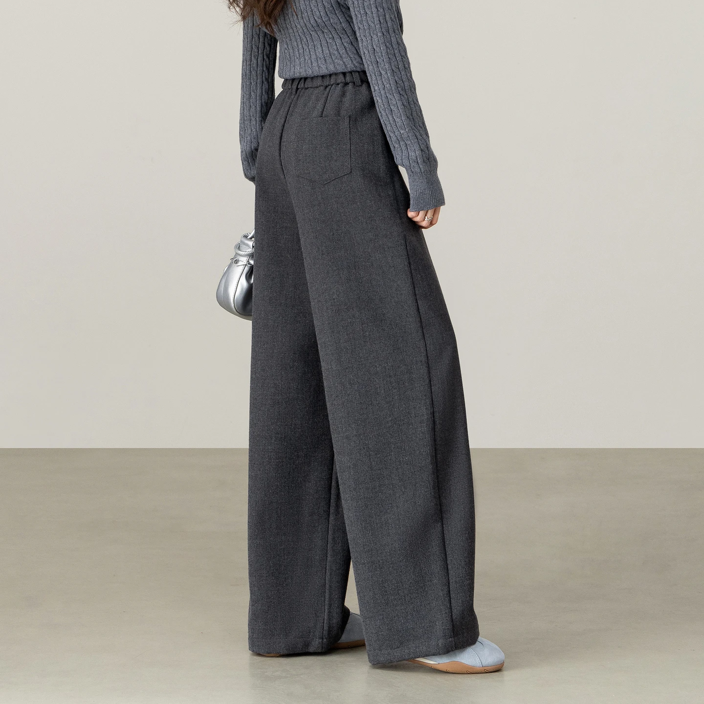 SENTUBILA Women's Pants Winter High Waist Casual Wide Leg Pants 2026 Thick Commute Back Elastic Ladies Loose Trousers W64KD9548
