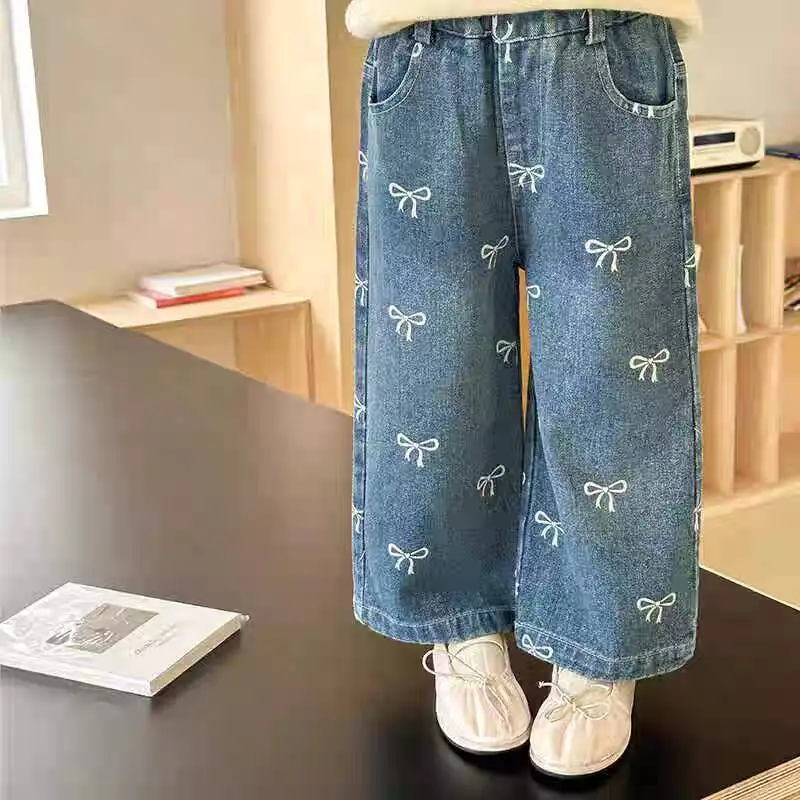 

New Spring Autumn Kids Jeans Girls Cute Bows Denim Blue Pants Children Long Loose Trousers Clothing 2-7Years