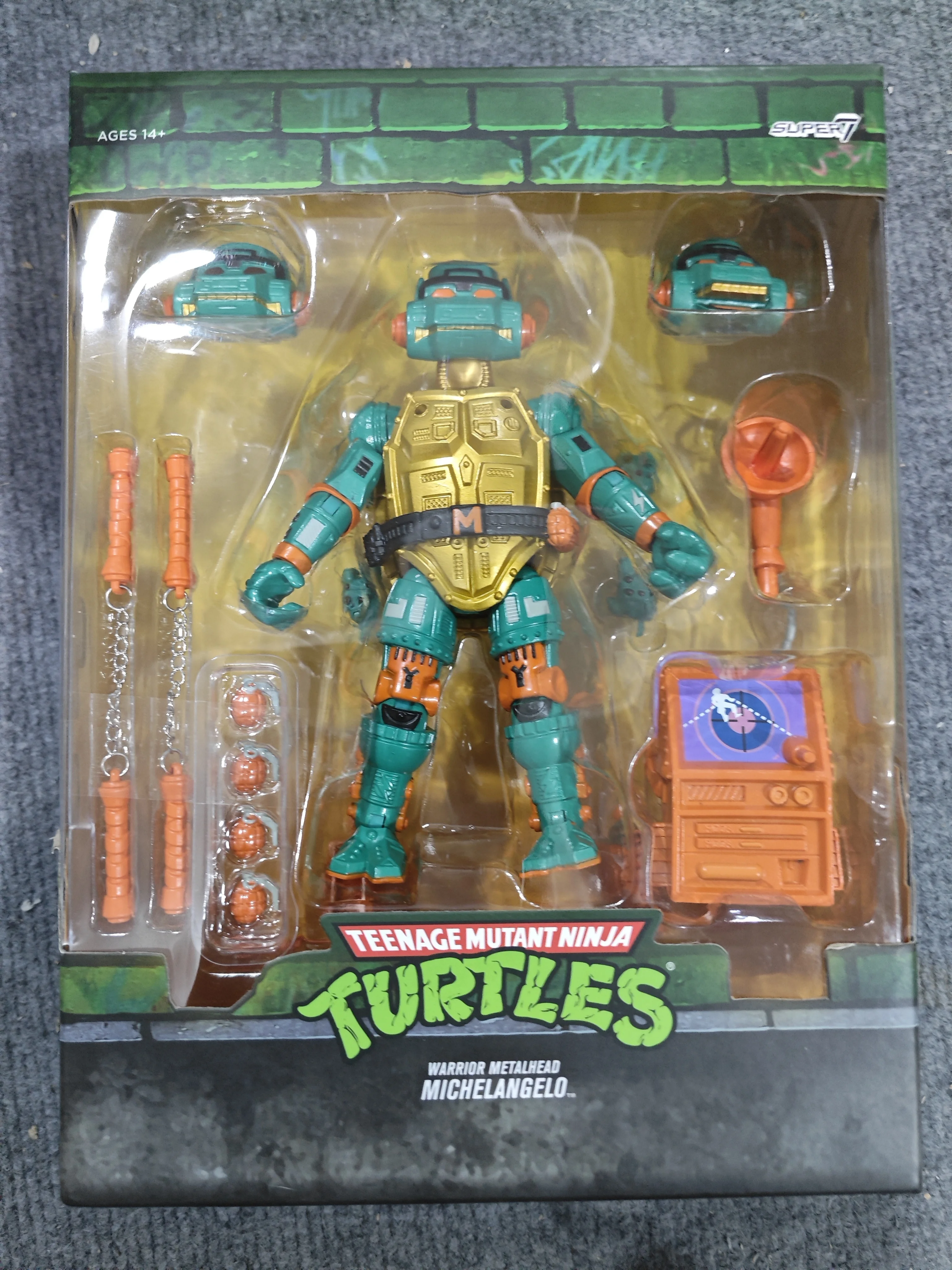 

In Stock new SUPER7 Teenage Mutant Ninja Turtles TMNT Mecha Turtle Mecha Michelangelo Action Figure Collectible toy Model