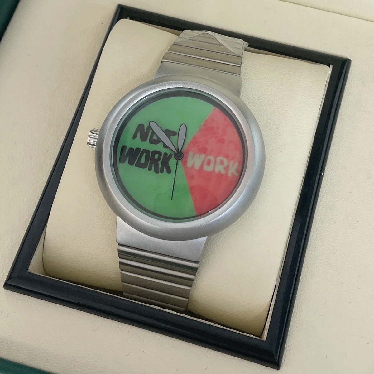 New Creative Couple Watch for Women and Men Fashion Cute Cartoon Watches Unisex Waterproof Quartz Wristwatches Gift Dropshipping