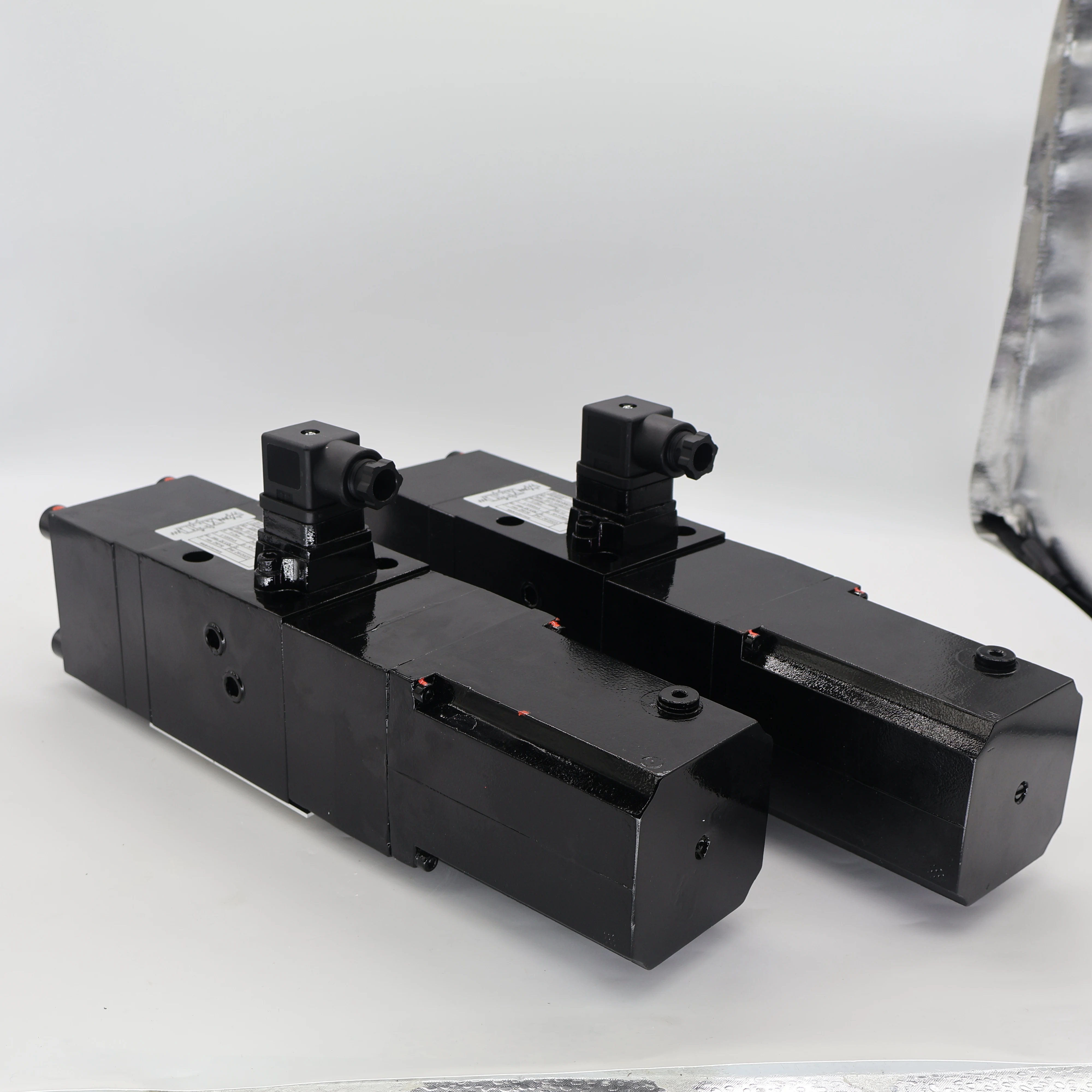 SV1-10/48/315/6 Hydraulic Solenoid Control Valve SV1-10 SV1-06 SV1-16 SV2 SV2-10 SV2-20 EMG Hydraulic Servo Valve SV1 SV2