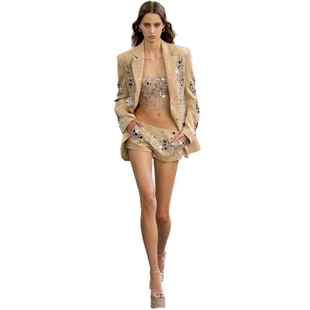 2025 Runway-Inspired Mirror luxury diamond Beaded Blazer and Shorts Set – Celebrity-Style Two-Piece Outfit