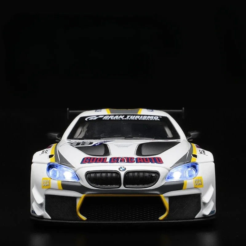 BMW-合金車モデルm6gt3,1:24モデル,ヒップスタープレイショーピース,子供のおもちゃ,男の子のスポーツカー