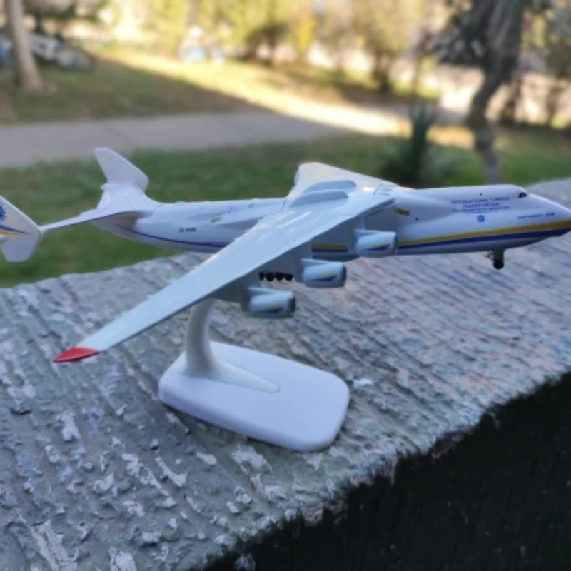 20cm Alloy Soviet Union Air ANTONOV 225 Airlines Ukraine An-225 Mriya WORLD BIGGEST CARGO Airplane Model Plane Diecast Aircraft