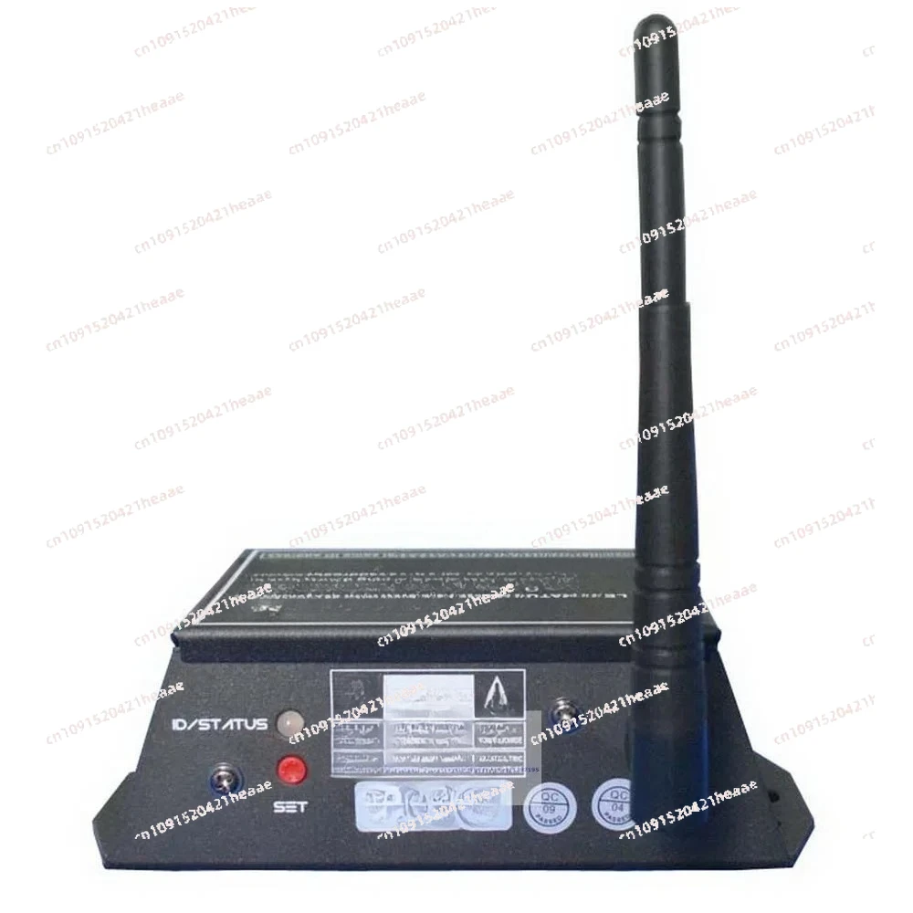 

Suitable for 512 Controller Transmitter & Receiver 2IN1 Tricolor LED Display 128 Channels Repeater LED Lighting Controller