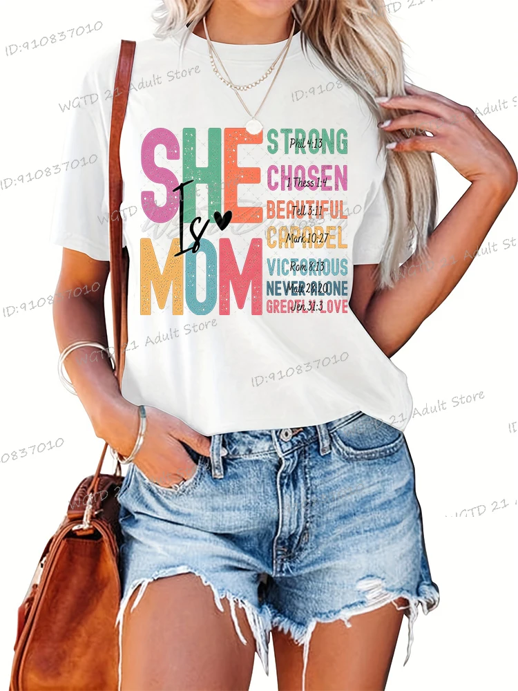 She Is Mom Shirt Retro Mama Quotes T-Shirt Women Short Sleeve Crewneck Tops Blessed Mom Birthday Gift Mother Streetwear Shirt