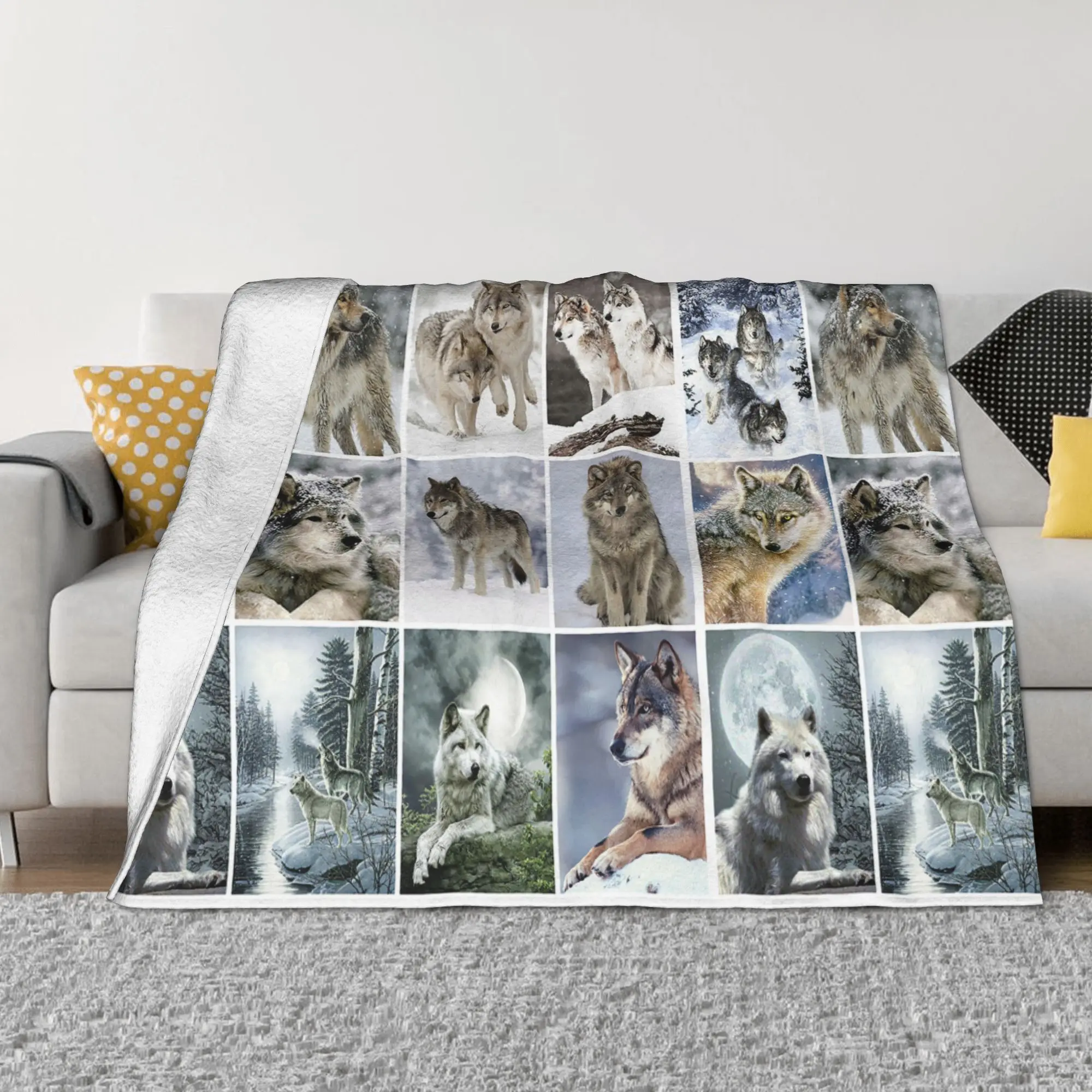 Wolf Warrior Blankets Moon Wolves Predator Fuzzy Throw Blanket Bed Sofa Decoration Lightweight Bedspread