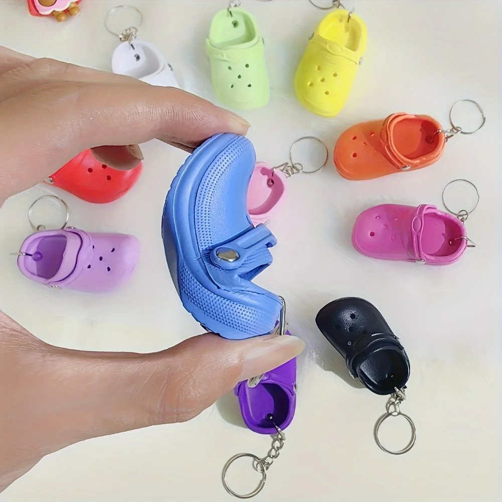 10Pcs Mini Clog Shoe Keychains Random Colors Cute Slipper Key Rings Creative Bag Pendants Party Favors Small Gifts