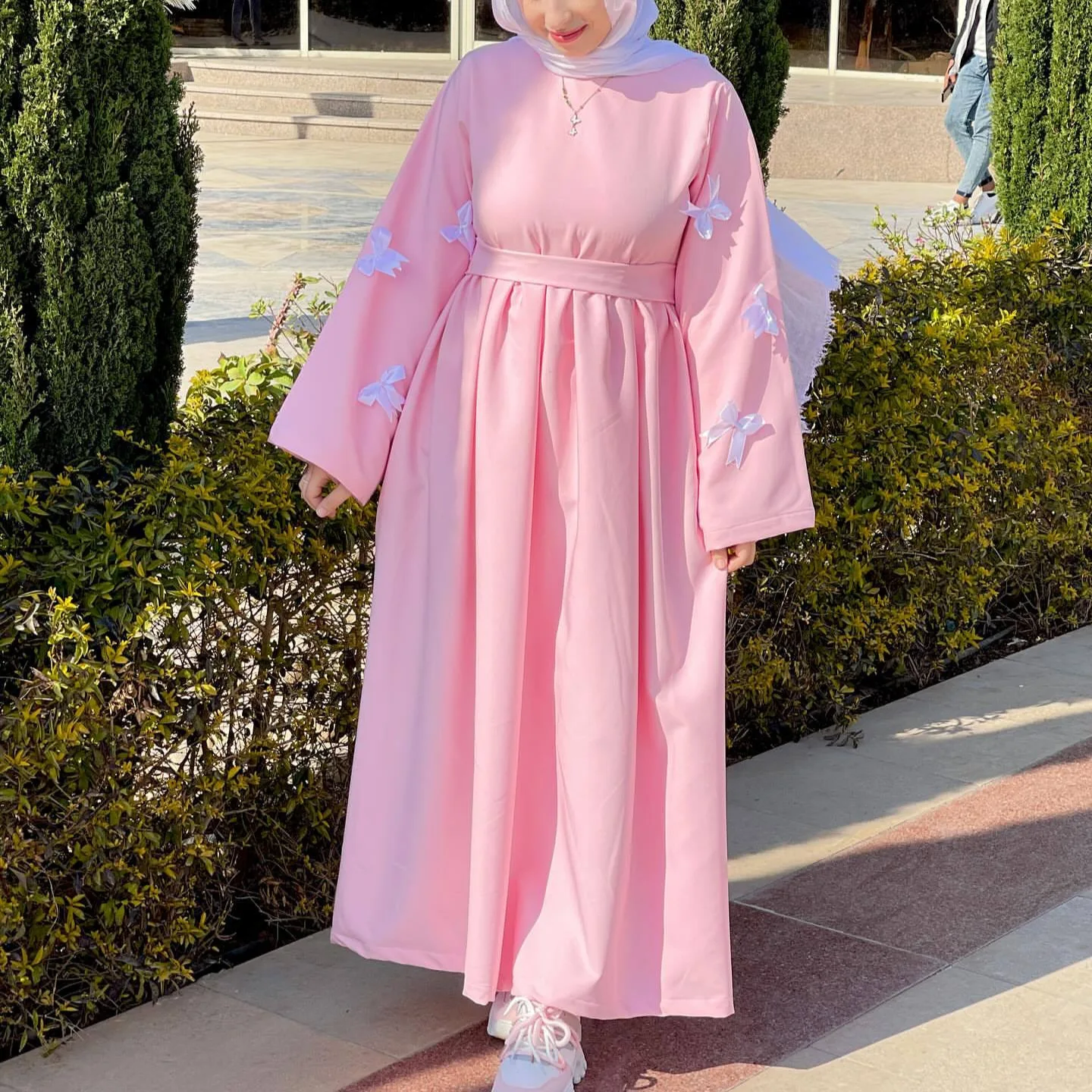 

Abaya Women Luxury Abayas Robe Femme Musulmane Flower Embroidery Modest Open Abaya Women Muslim Dress