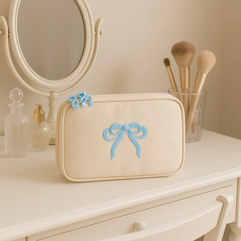 

Fashion Embroidered Bow Cosmetic Bag Large Capacity Portable Toiletry Bag Zipper Ultralight Storage Bag