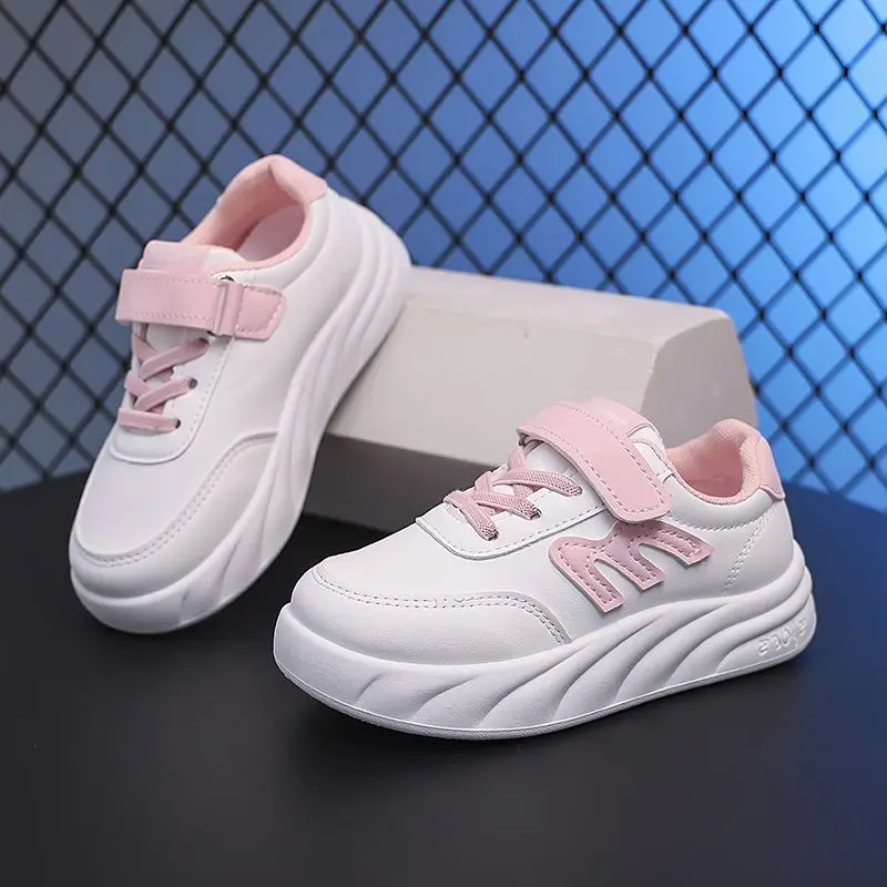 Kids White Sneakers Boys Girls Breathable Casual Shoes for School All Season Lightweight Sport Shoes Big Kids Student