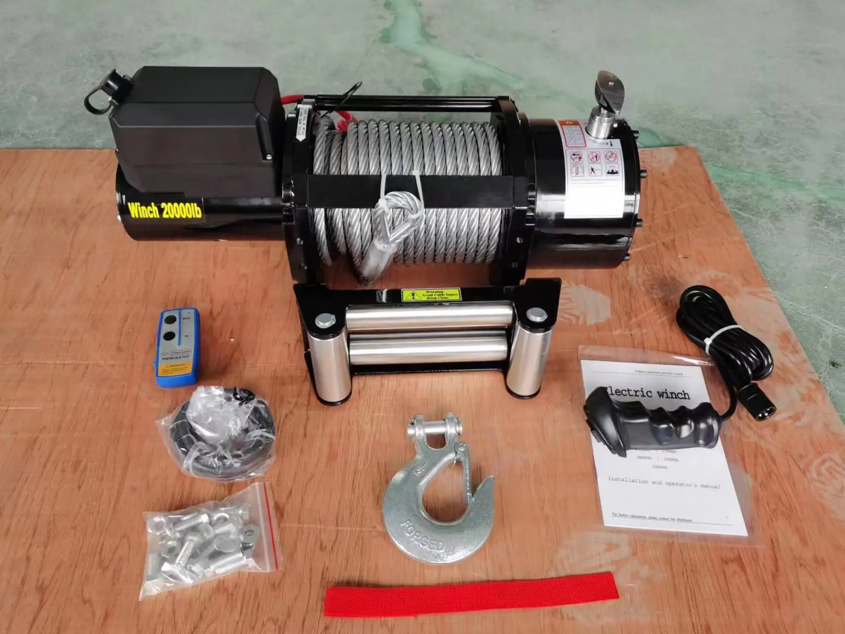2000-20000lbs 12V 24V 4WD Off-Road 4x4 Electric Winch with Synthetic Steel Wire Rope for Vehicles