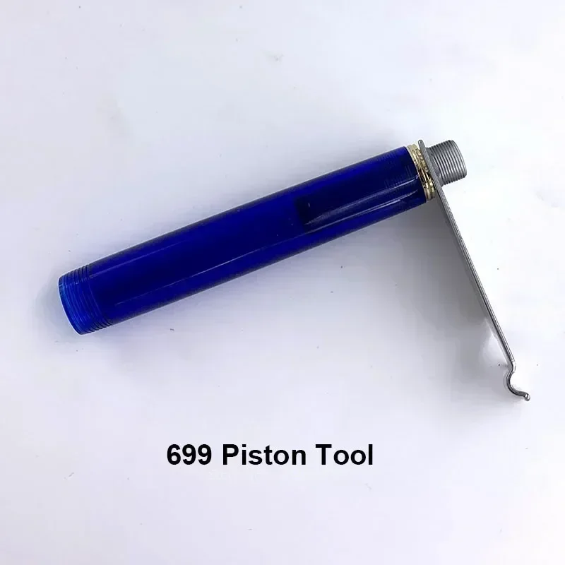 

Горячая новинка! Металлический ключ Wingsung для вакуумной заправки/наполнения и разборки перьевых ручек 699/629/600/630. Специальный инструмент для чистки и модификации.