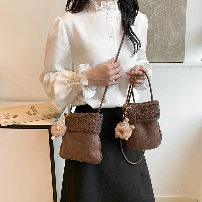 Wool Lamb Bag Women Shoulder Bags Retro Leather Flannel Crossbody Bags for Women Tote Bag Purse and Handbags Bolsos De Mujer Sac