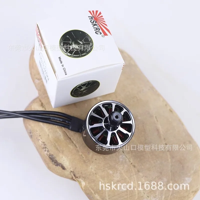 4 قطعة عالية الجودة 3115 900KV فرش السيارات 10 بوصة FPV معبر آلة المحرك ، التسليم السريع للسلع الذيل التجارة الخارجية واضح