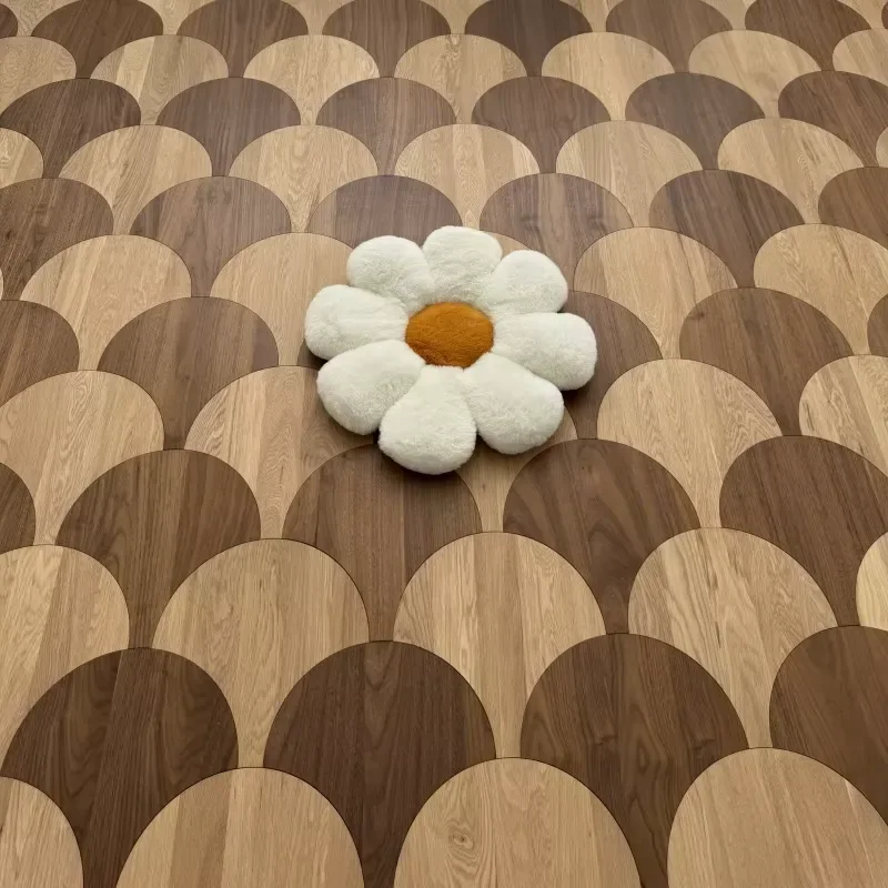 High-end Custom Fan-pattern Parquet Wood Flooring White Oak Color-blocked Multi-layer Solid Composite Irregular Wooden Floor